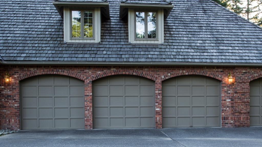 New Garage Door Valley Village CA - Fixxed Garage Doors - How to Choose the Perfect Wood Composite Garage Door