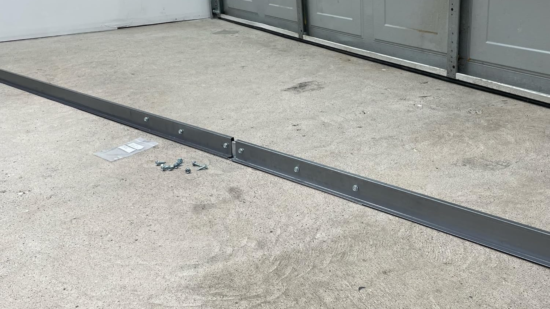 Garage door struts and screws