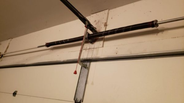 Garage Spring Replacement 7th St, Burbank, CA