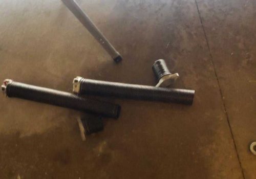 Garage Spring Repair S Mariposa St, Burbank, CA