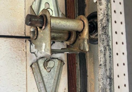 Professional Garage Door Repair Beachwood Dr, Burbank, CA