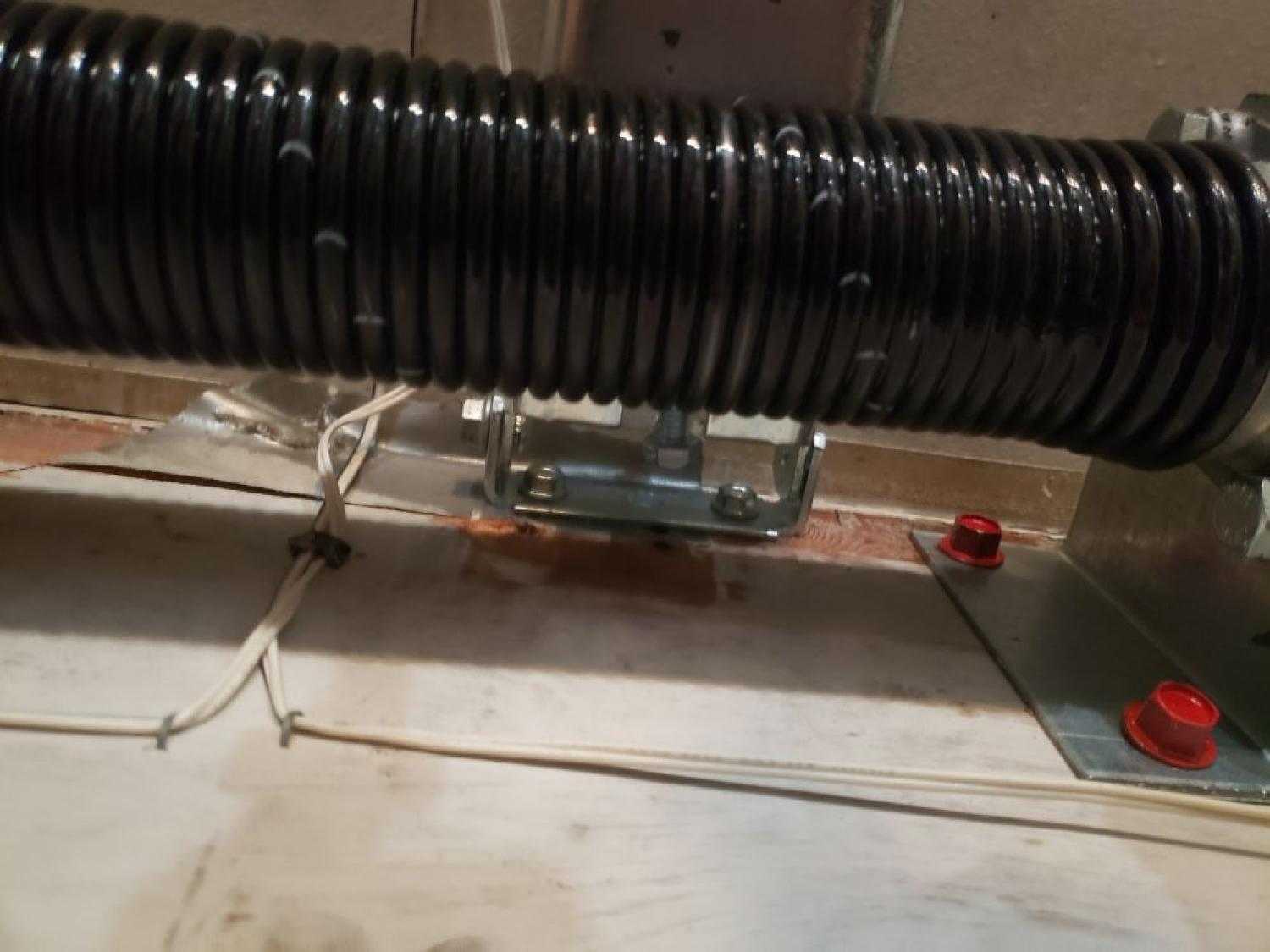 Garage Door Repair N Brighton St, Burbank, CA