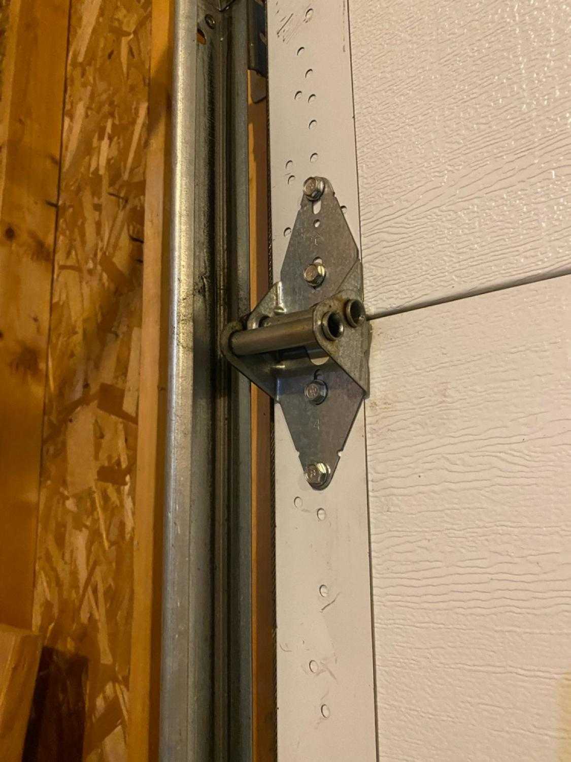 Garage Door Repair Service S Bel Aire Dr, Burbank, CA