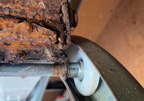 Garage Door Roller Repair Hartsook St, Valley Village, CA