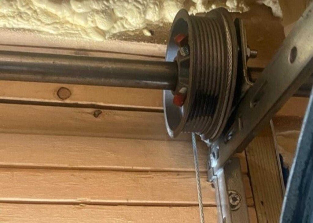 Residential Garage Door Repair W 70th St, Los Angeles, CA